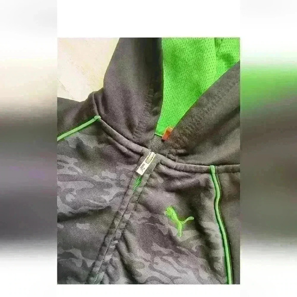 Puma Camouflage Print Neon Green Gray Black Boys Hooded Zip Up Sweater Jacket 3T - Picture 3 of 5